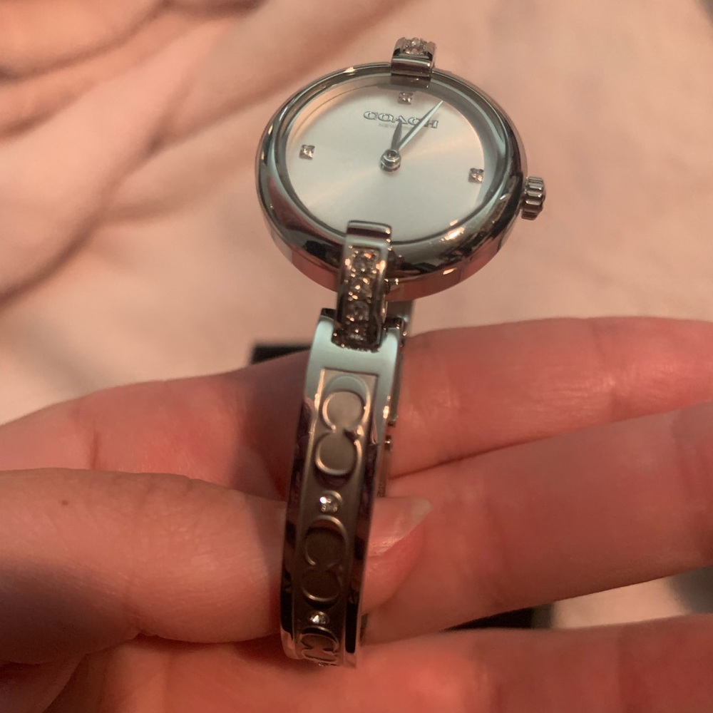 Coach womens watch. Very pretty never used.
